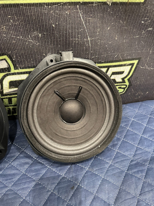 2014 AUDI R8 B&O BANG & OLUFSEN LEFT RIGHT DOOR SPEAKER OEM 420 035 415 A