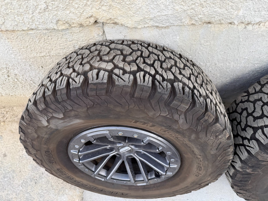 17" Ford 2017-2020 F-150 Raptor OEM rims wheels BEADLOCK 37" WITH SPARE