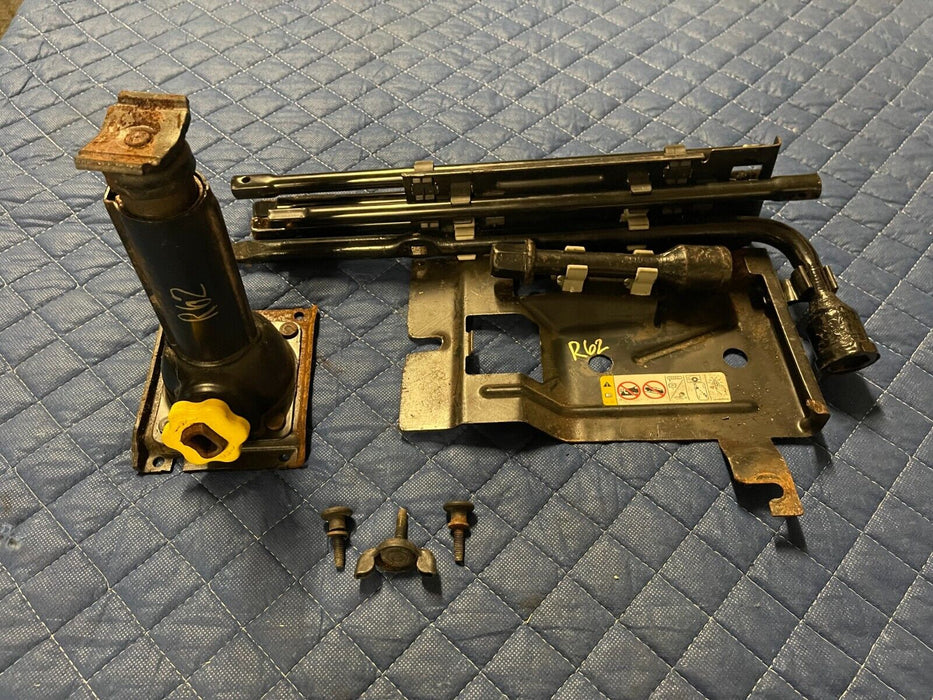 2012 DODGE RAM 3500 SPARE TIRE TOOL KIT W/ JACK & BRACKET SET OEM