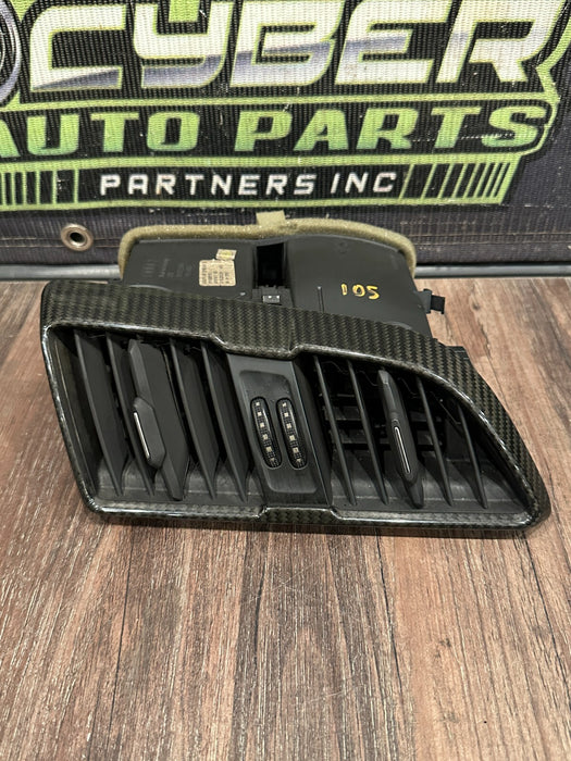 2021 AUDI R8 DASH DASHBOARD CARBON FIBER AIR VENT OEM *MINOR FLAWS #3/READ*