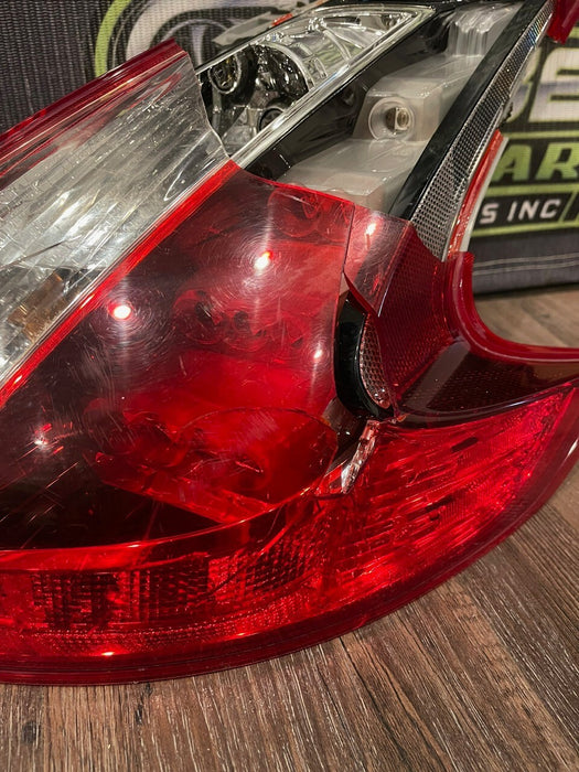 2018 NISSAN 370Z NISMO PASSENGER RIGHT LED TAIL LIGHT OEM *DAMAGED* READ DESC