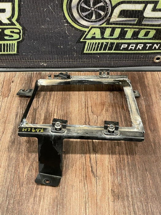 2012 AUDI R8 ECM ECU PCM LEFT LOWER BRACKET MOUNT OEM 420 907 461 B