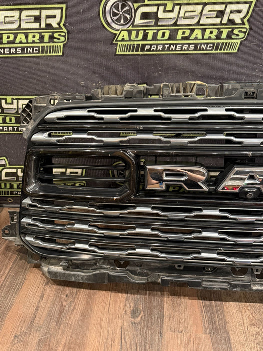 2022 DODGE RAM 2500 CHROME GRILLE WITH CAMERA OEM *MINOR WEAR 12-15*
