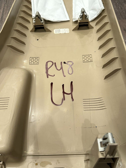 2017-2019 FORD F250 F350 LARIAT TAN DRIVER LEFT LOWER B PILLAR TRIM OEM *SCRATCH