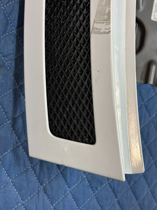 2008-2015 AUDI R8 V10 COUPE REAR SPOILER WING ASSEMBLY WHITE ~MINOR COSMETIC~