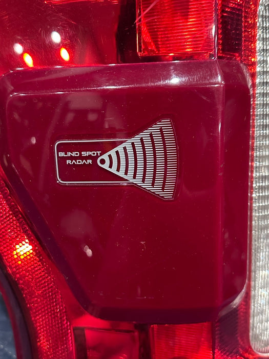 2017-2019 FORD F250 F350 F450 LEFT DRIVER HALOGEN BLISS TAIL LIGHT ASSEMBLY OEM