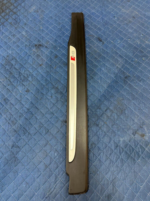 2014 AUDI R8 FRONT DRIVER LEFT KICK SCUFF SILL PLATE OEM