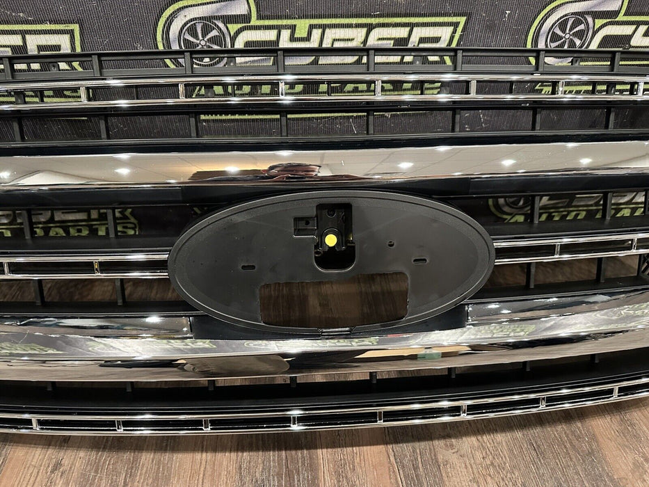 2020 2021 2022 FORD F250 F350 PLATINUM CHROME GRILLE GRILL OEM ~BROKEN TAB~