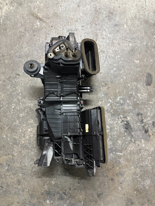 2017-2019 FORD F350 F450 DIESEL 6.7L HEATER CORE BOX HVAC OEM GL3H-19B555-FR