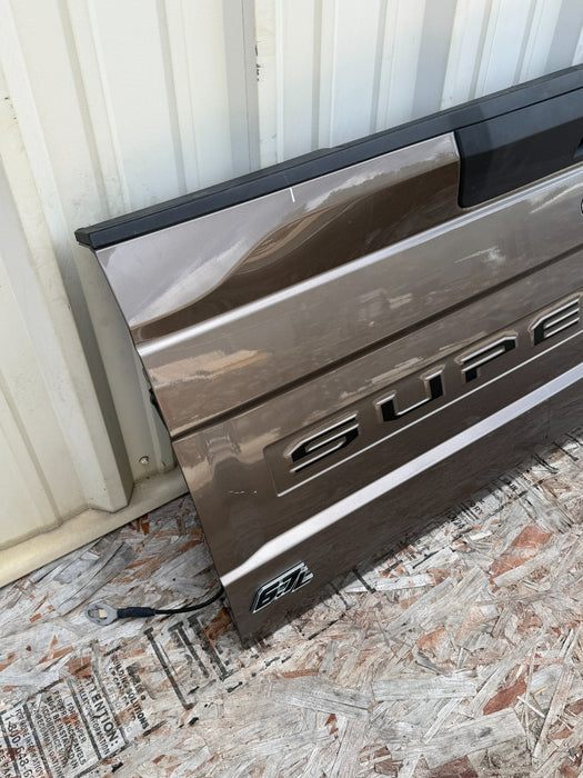 2020 - 2022 FORD F250 F350 F450 LARIAT TAILGATE WITH STEP AND CAMERA STONE GRAY