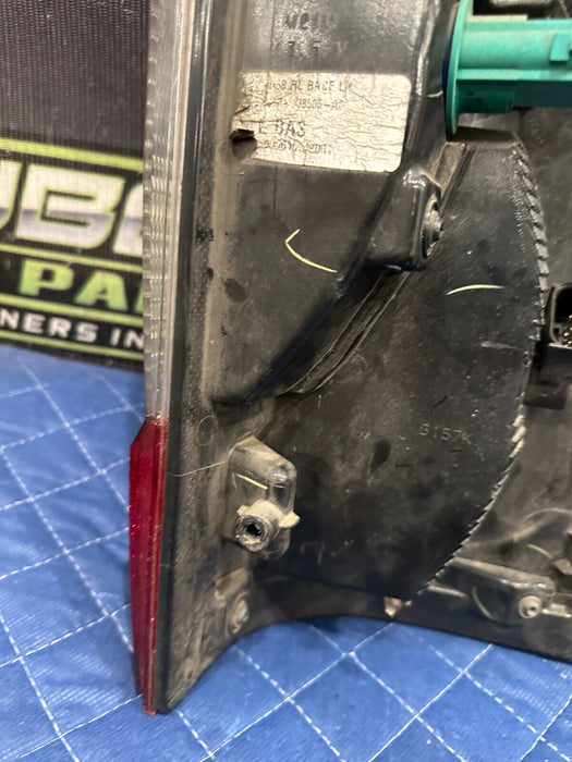 2017 2018 2019 FORD F250 F350 F450 DRIVER LEFT HALOGEN TAIL LIGHT OEM MINT