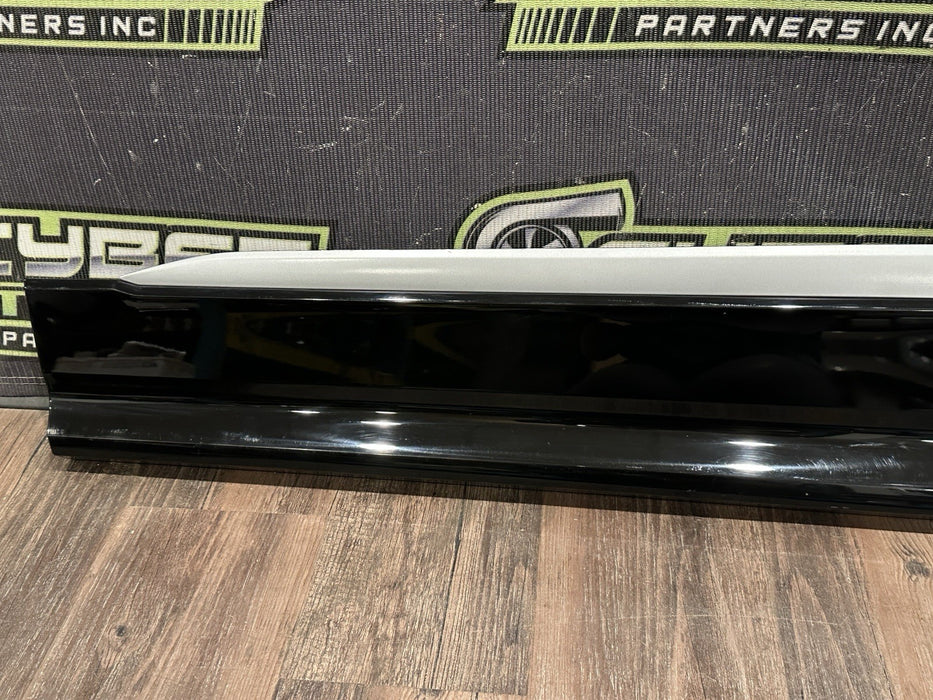 2018-2024 LAMBORGHINI URUS FRONT LEFT LOWER DOOR TRIM OEM *WEAR 5/HAS PPF*
