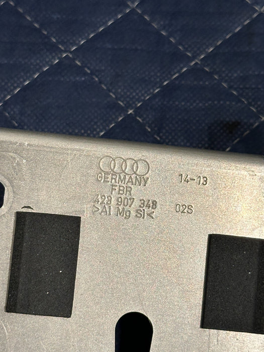 2014 AUDI R8  ANTENNA AMPLIFIER SWITCH BOX BRACKET 420 035 530 OEM