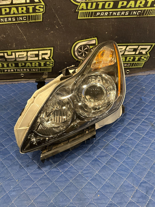 2009-2011 INFINITI G37 COUPE DRIVER LEFT HEADLIGHT BLACK HOUSING OEM *BLEMISH 4*