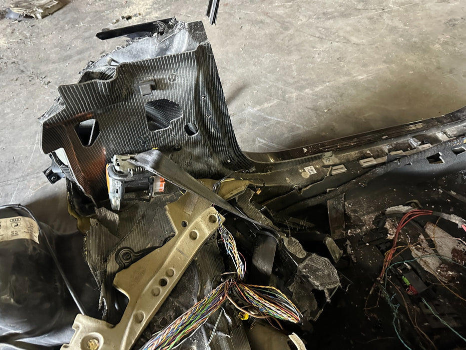 2017-2023 AUDI R8 DRIVER FLOOR PAN B PILLAR ROOF PILLAR SECTION CARBON *DAMAGE*