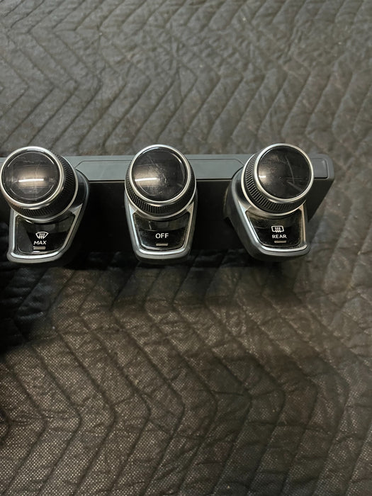 2017 AUDI R8 V10 HVAC AC A/C CONTROL UNIT W/ BUTTONS OEM 4S0 820 043 K