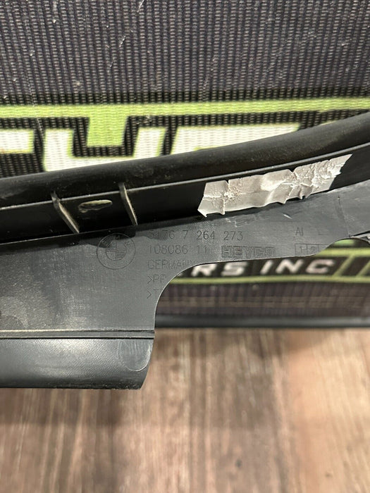 2020 BMW M4 F82 OUTER LEFT SEAL SIDE PANEL OEM 5176 7 264 273