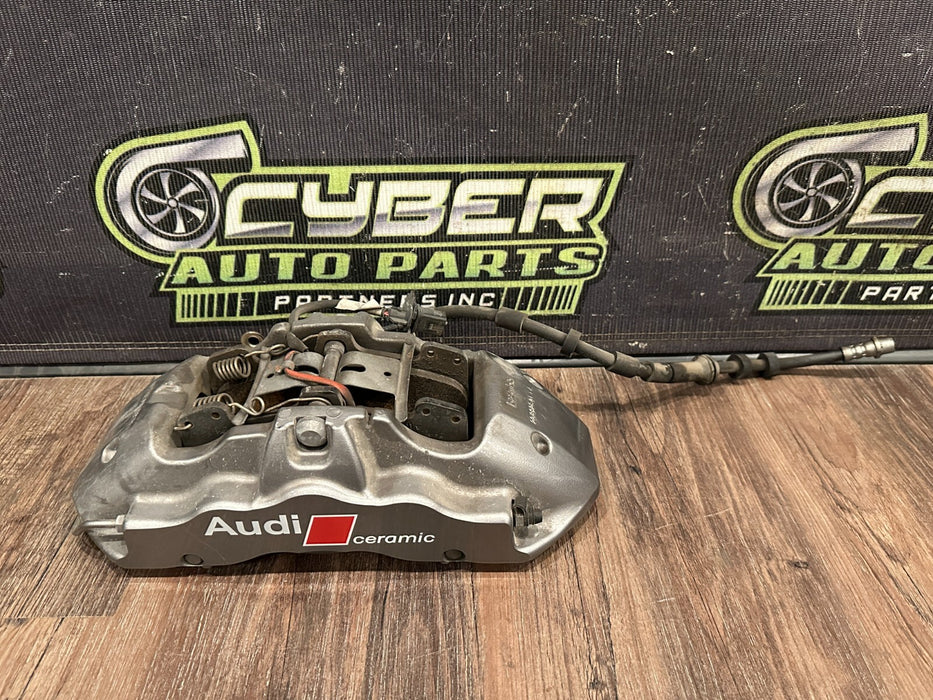 2017-18 AUDI R8 FRONT RIGHT CARBON CERAMIC BRAKE CALIPER OEM *SCRATCH #3*