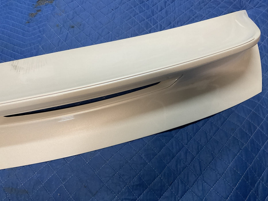 2018 NISSAN 370Z NISMO PEARL WHITE TRUNK SPOILER WING 96030 6GA0A