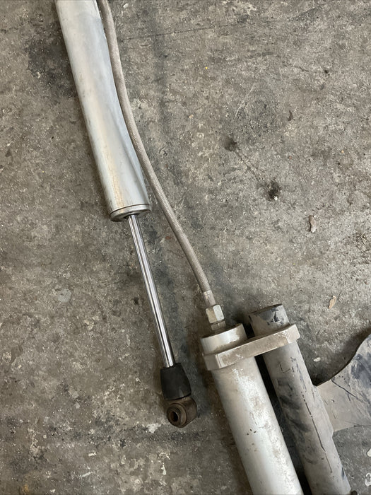 2018 FORD F350 FRONT AFTERMARKET STRYKER 4 INCH SHOCK STRUT W/ DUAL RESERVOIR