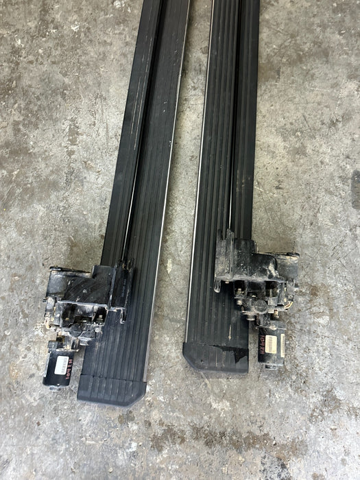 2023-2025 FORD F250 F350 LEFT RIGHT POWER RUNNING BOARDS PAIR FACTORY OEM