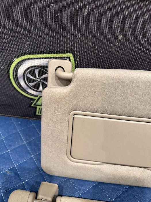 2017-2019 FORD F250 F350 F450 LIMITED SUN VISORS PAIR LEFT RIGHT OEM SUNVISOR