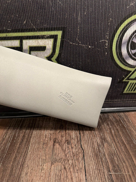 2014 TOYOTA PRIUS V FRONT RIGHT RH GRAY A PILLAR TRIM PANEL OEM 62211-47120