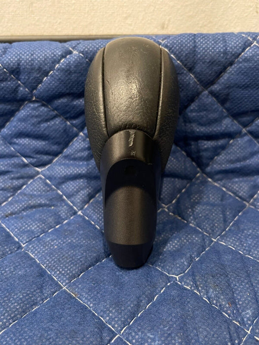 2017 NISSAN 370Z NISMO BLACK LEATHER AUTOMATIC SHIFT KNOB OEM *WEAR* READ DESC