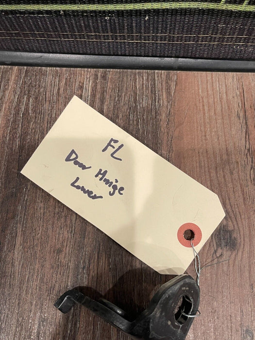 2020-2022 FORD F250 F350 F450 FRONT LEFT DOOR JAMB HINGE OEM