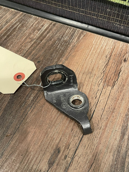 2020-2022 FORD F250 F350 F450 FRONT LEFT DOOR JAMB HINGE OEM