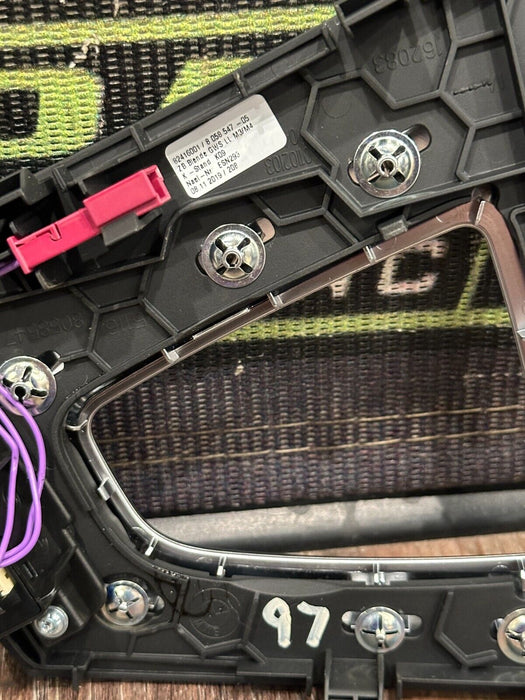 2020 BMW M4 F82 SHIFTER SURROUND TRIM BEZEL OEM 8 058 547-05