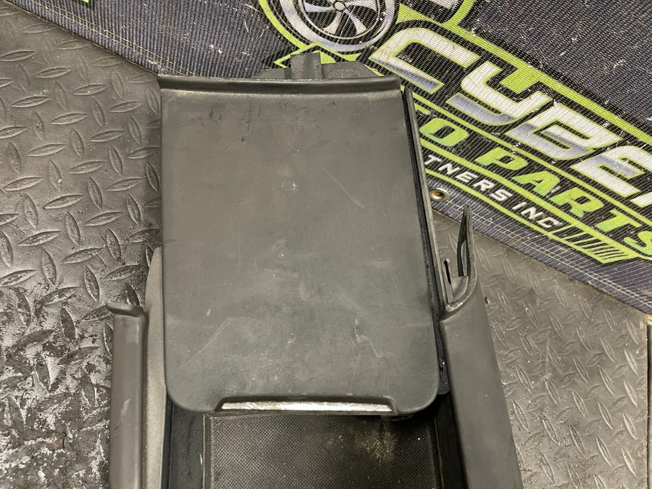 2017 AUDI R8 ARM REST/ STORAGE OEM 4S1-863-041