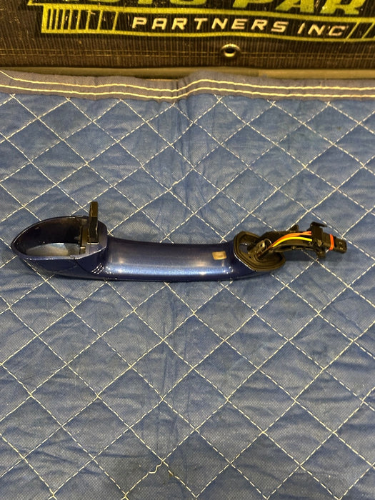 2024 BMW M3 M4 G80 G82 SEDAN FRONT RIGHT DOOR HANDLE PORTIMAO BLUE (C31) OEM