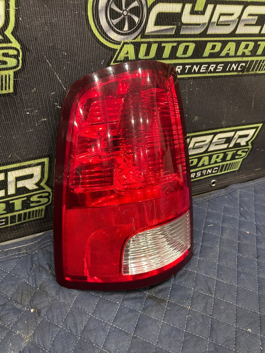 2015 DODGE RAM 2500 DRIVER LEFT HALOGEN TAIL LIGHT OEM