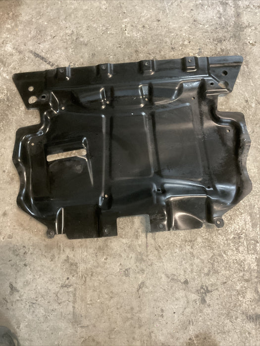 2019 MERCEDES-BENZ E63S AMG FRONT RADIATOR SUPPORT SPASH SHIELD~MINOR WEARS~ OEM