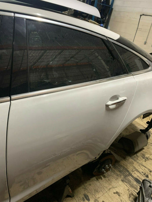 2011 JAGUAR XJ REAR LEFT DOOR COMPLETE WHITE