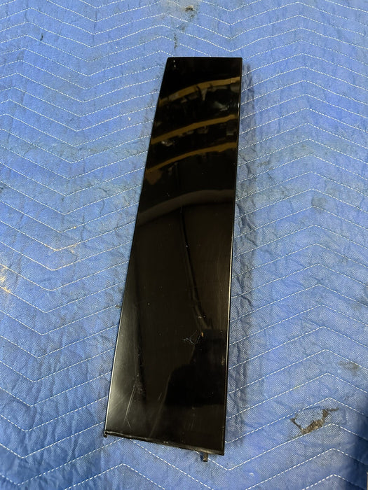 2017-2019 FORD F250 F350 FRONT RIGHT GLOSS BLACK DOOR B PILLAR OEM