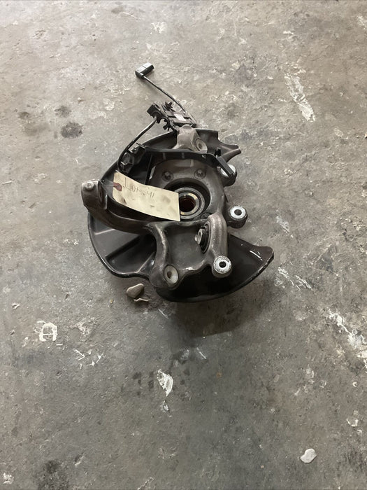 2014 MERCEDES S550 W222 PASSENGER RIGHT REAR SPINDLE KNUCKLE HUB OEM