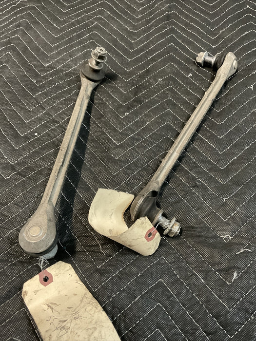 2013 MERCEDES C300 W204 FRONT STABILIZER END LINKS OEM 204 320 07 89