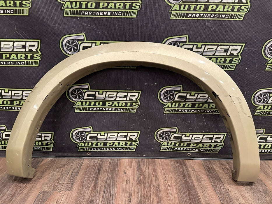 2017-2019 FORD F250 F350 F450 FRONT DRIVER LEFT FENDER FLARE WHITE GOLD (GN) OEM