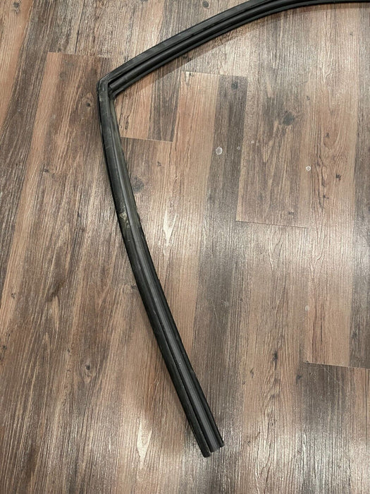 2017-2019 FORD F250 F350 F450 FRONT DRIVER LEFT DOOR WEATHER STRIP SEAL OEM