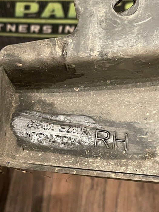 2017 NISSAN TITAN XD RESERVE REAR RIGHT AIR DEFLECTOR OEM 93882 EZ30A