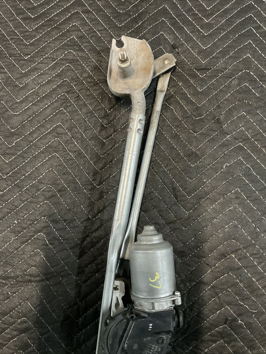 2015 DODGE CHALLENGER HELLCAT SRT WINDSHIELD WIPER MOTOR OEM