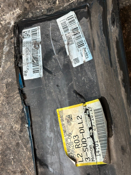 2015-2020 BMW M4 F82 RIGHT PASSENGER SIDE SKIRT LAGUNA SECA BLUE (448) ~DAMAGE~