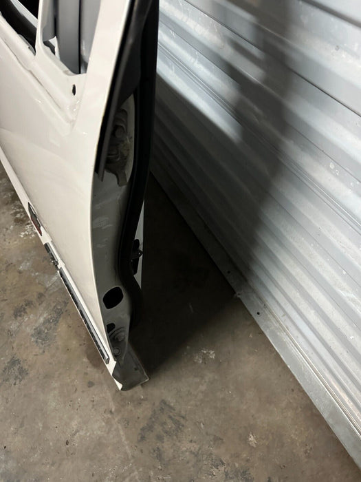 2017-2019 FORD F250 F350 F450 LIMITED FRONT RIGHT DOOR SHELL OEM (PAINT CODE:UG)