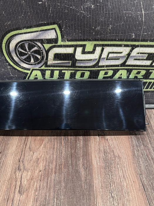 2017-2019 FORD F250 F350 F450 REAR RIGHT GLOSS BLACK B PILLAR DOOR TRIM OEM