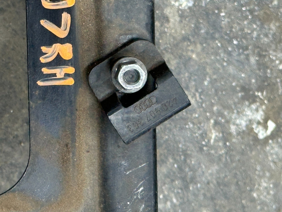 2014 AUDI R8 ECM ECU PCM RIGHT LOWER BRACKET MOUNT OEM 420 907 462 B