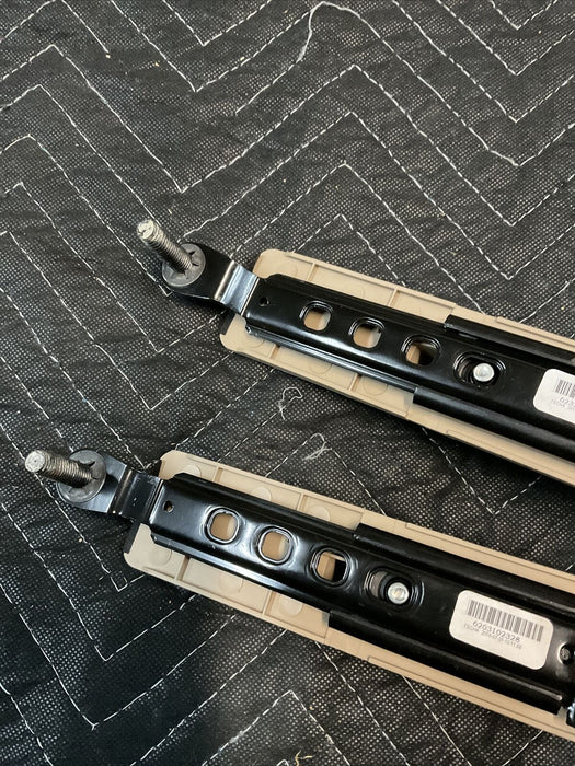 2018 FORD F250 F350 F450 LARIAT B PILLAR SEAT BELT ADJUSTER BRACKETS PAIR