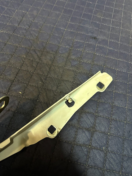 2018 DODGE CHARGER HELLCAT FRONT RIGHT PASSENGER HOOD HINGE OEM