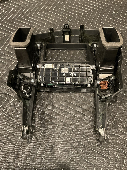 2015 NISSAN 370Z CENTER DASH RADIO & AC SURROUND TRIM OEM 2009-2020~WEARS~